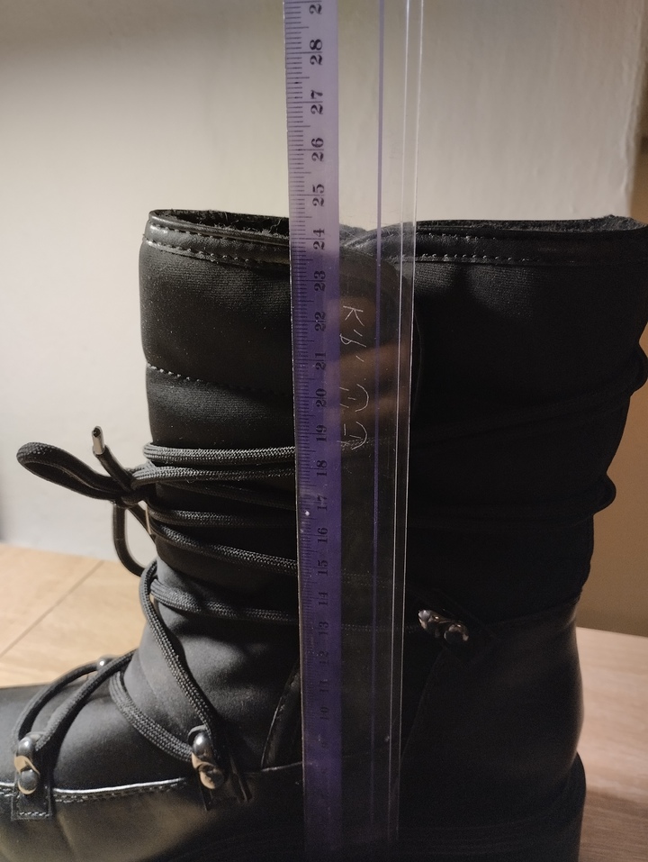 Zimní dámské boty velikost 38