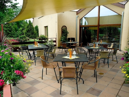 Hotel a restaurace Harmonie – fotografie 3 z 3