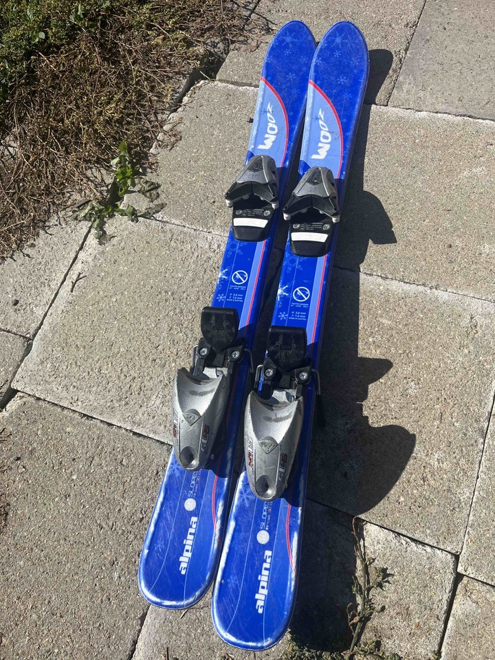Lyže sjezd 90 cm