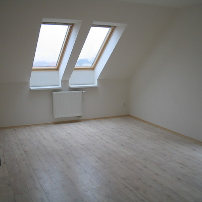 Nabízím částečně zařízený byt 2+kk v Tišnově, ulice Dlouhá, 67,5 m² + 8 m² balkon