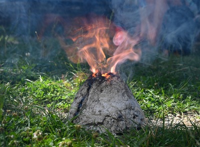 Plakát události Geologické pokusy do školy i domů: nitro Země