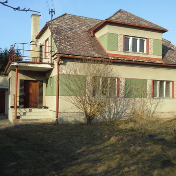 Dům s potenciálem 4+1 a pozemkem 1140 m2 oblast JESENÍKY