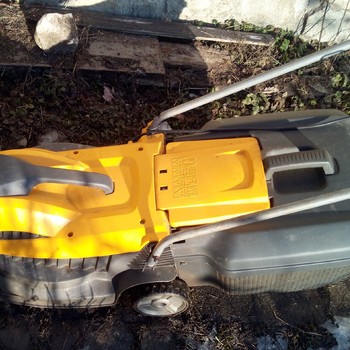 Prodám - elektrická zahradní sekačka STIGA