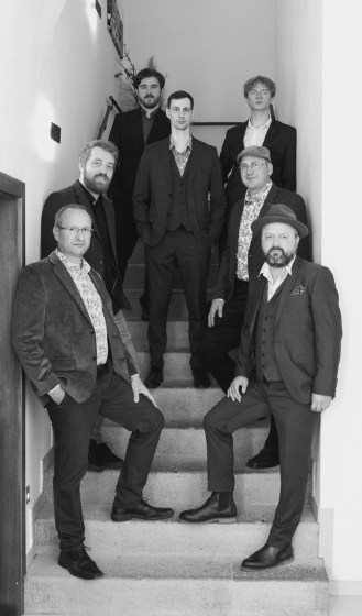 Plakát události Kumbalu & Gentlemen’s Club