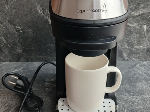 Elektrický kávovar CM 115A-1