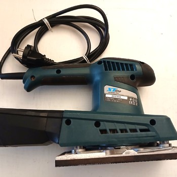 Prodám Elektrickou vibrační brusku  XTline PROFESIONAL  TOOLS