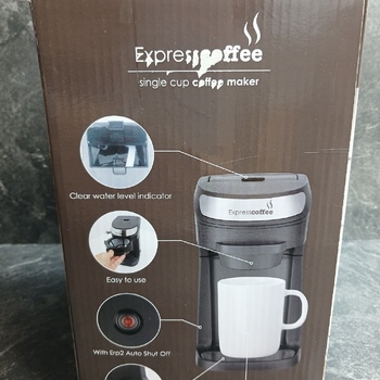 Elektrický kávovar CM 115A-1