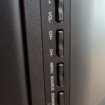 Prodám Full HD LCD Sharp LC-32 + komplet karta a satelit