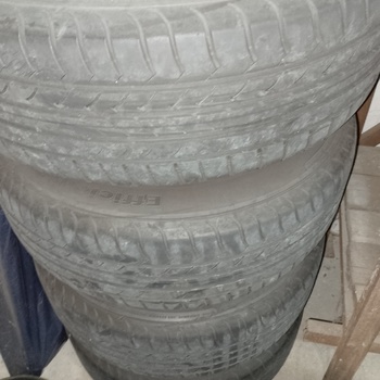 Letní pneu a navigace Navitel