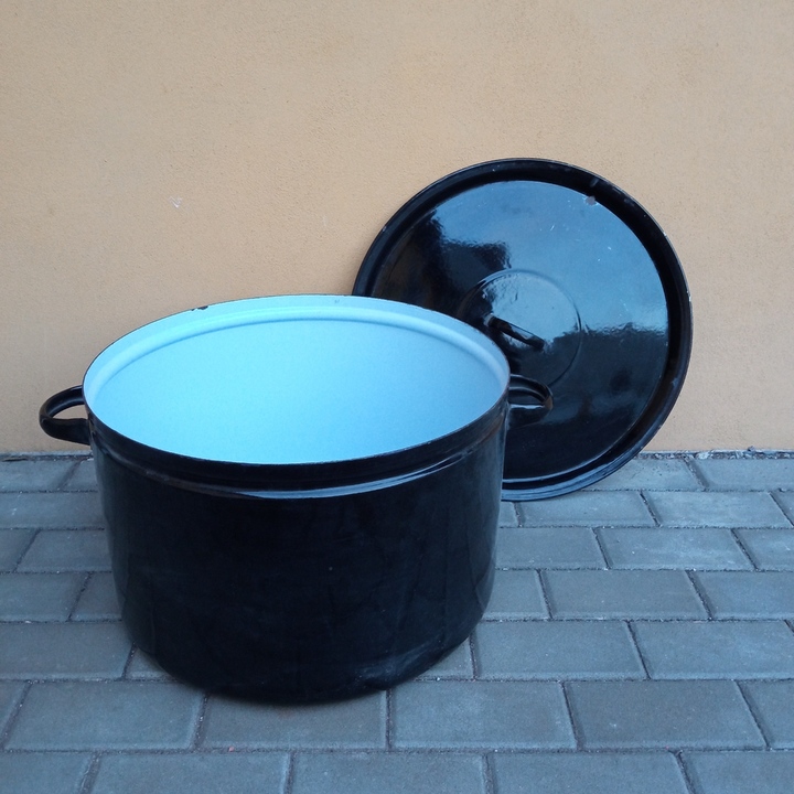 Smaltovaný hrnec 50L