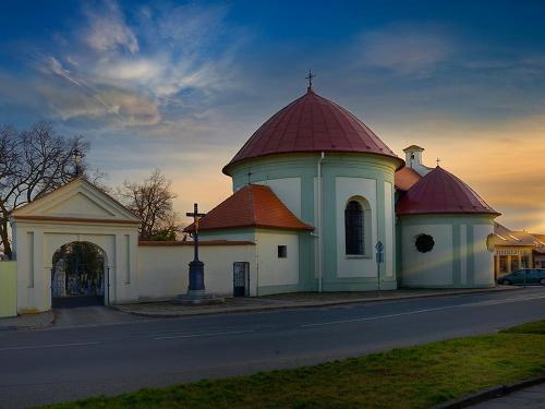 Plakát události Sakrální památky města Slavkov u Brna - komentovaná prohlídka s průvodcem