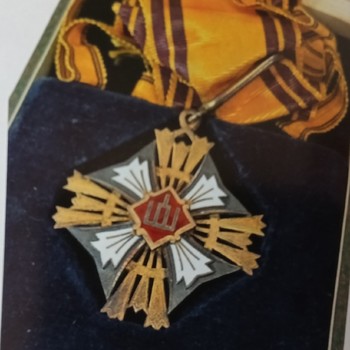 Faleristický materiál odkoupím hotově za katalogové ceny