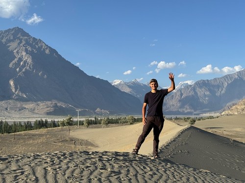 Plakát události Turista Svaťa - (Jak jsem nedojel) Po zemi do Austrálie