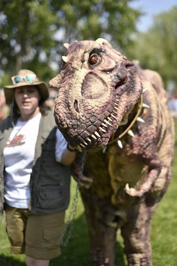 ATC Merkur Pasohlávky Zahájení sezony dinosauři 1 + ATC Merkur Pasohlávky.jpg