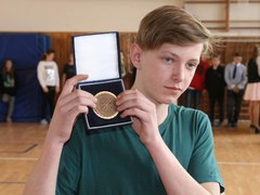Chlapec v Rájci Jestřebí zachránil spolužačku, pod kterou se prolomil led