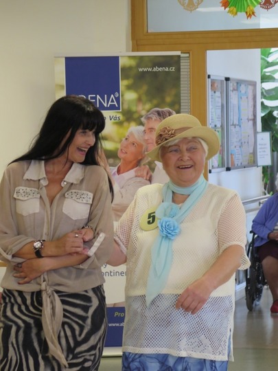 Miss staré koleno (3) + SENIOR centrum Blansko.JPG