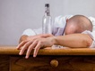 V Ocmanicích úřadoval alkohol! Pořádně opilý cyklista nevybral zatáčku, nadýchal 3,5 promile