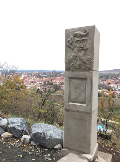 Vyhlídka Réna Ivančice (6) + Městské lesy Ivančice.jpg