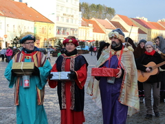 Na náměstí v Třebíči dorazí tři králové a zahájí Tříkrálovou sbírku