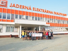 Elektrárnu obsadili studenti Letní univerzity
