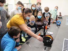 Školáci ze Salmovy pracují s moderními technologiemi. Škola získala šest 3D tiskáren