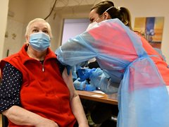 Vysočina si drží přední místo v proočkovanosti. Minimálně jednu dávku už má přes 60 % lidí