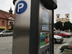 Začátkem ledna začal v Čelákovicích platit nový systém parkovacích zón