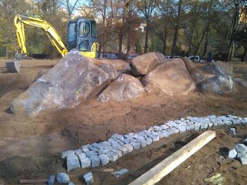 Obnova zeleně v třebíčském parku Hrádek pokračuje