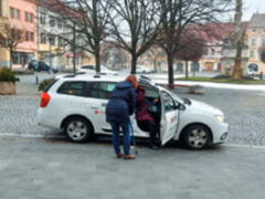 Senior taxi v Lysé nad Labem jezdí i do Mladé Boleslavi
