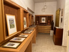 Muzeum Otokara Březiny v Jaroměřicích nabízí ke zhlédnutí výstavu s názvem Viditelné se skrytým