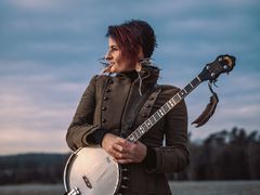 V Třebíči vystoupí Radůza s kapelou V Třebíči vystoupí Radůza s kapelou