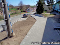 Ve Smolíně se pracuje na nových chodnících a vzniká lipová alej
