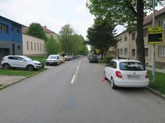 Ve Slavkově zavinil dopravní nehodu a ujel. Policisté hledají svědky