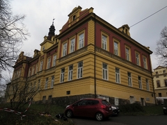 Stavba centrálního příjmu v benešovské nemocnici se rozdělila do 3 fází. Hotovo bude na konci roku 2024