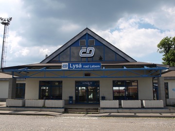 Nádraží v Lysé čeká velká proměna. Vizualizace ukazují, jak má vypadat