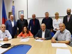 Podepsáno. Blansko povede nová koalice ANO, ODS, Volby pro Blansko a ČSSD