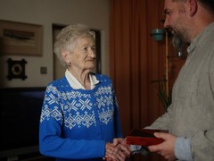 OBRAZEM: Letošní laureátkou Ceny Paměti národa se stala Marie Henzlová z Boskovic