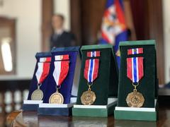 Blanenští policisté převzali medaile za věrnost