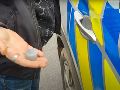 Ve Slavkově řídil pod vlivem drog. Nepomohl mu ani talisman pro štěstí