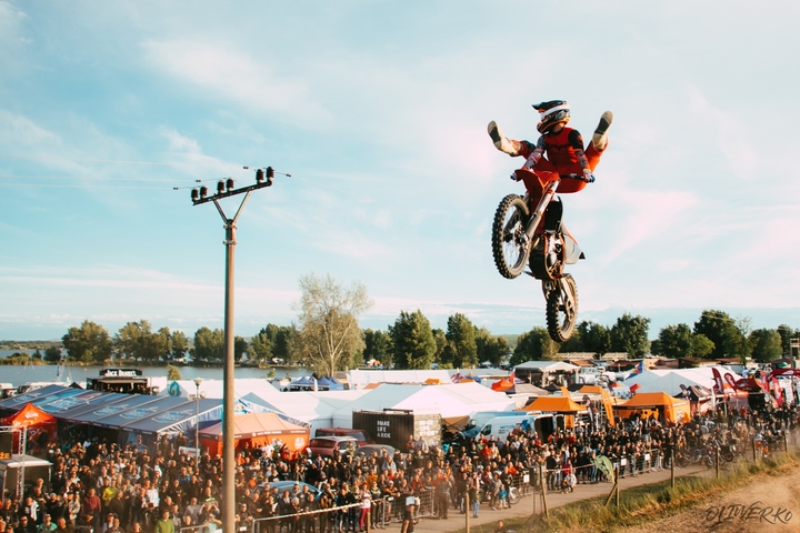 Oliwerko - FMX-3.jpg