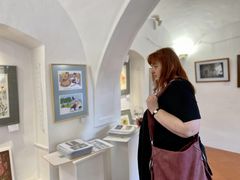 OBRAZEM: Do Hustopečí dorazil Valašský názor a představil výstavu obrazů