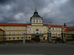 Nový a starý zámek v Hořovicích nabízí komentované prohlídky i zajímavé expozice