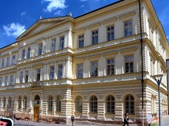 Kraj přispěje dalším školám na modernizaci učeben. Je mezi nimi i škola ve Vlašimi