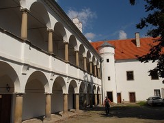 Na tradiční Karmelskou pouť v Oslavanech letos dorazí i Švejk