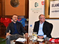 FOTO: Na blanenském zámku zažili pátek po boku fotbalových legend