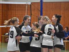 Blanenské volejbalistky slaví další úspěch! Prozatím jim patří 8. místo ve volejbalovém přeboru U16