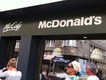 McDonald's ve Slaném otevře dříve, než se čekalo. Hotovo má být zjara