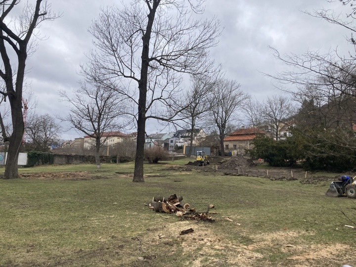 Zábranský park2.JPG