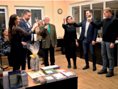 FOTO: Křest nového vydání mělnického vlastivědného sborníku Confluens doprovodila středověká hudba
