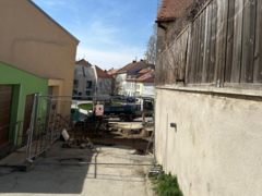 Jak probíhá stavba v ulici Na jámě a co se plánuje dál?
